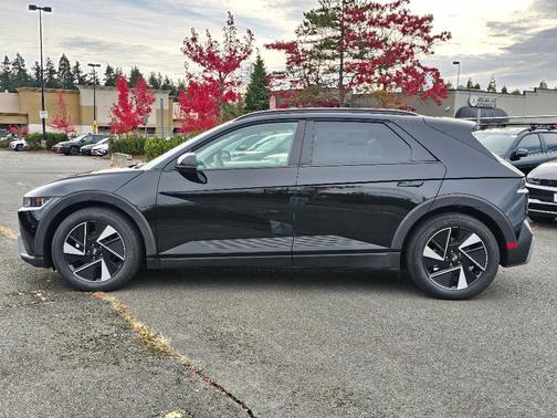 2025 Hyundai IONIQ 5 SEL