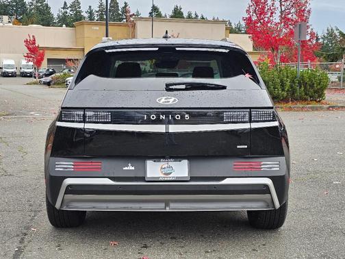 2025 Hyundai IONIQ 5 SEL