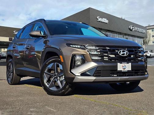 2026 Hyundai TUCSON Hybrid SEL