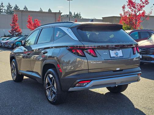 2026 Hyundai TUCSON Hybrid SEL