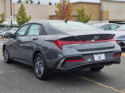 2025 Hyundai ELANTRA HEV Blue