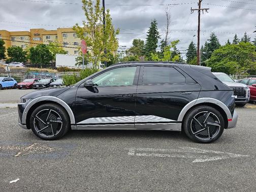 2025 Hyundai IONIQ 5 Limited