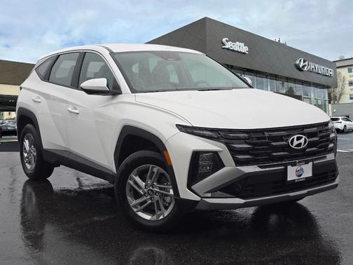 2025 Hyundai TUCSON SE