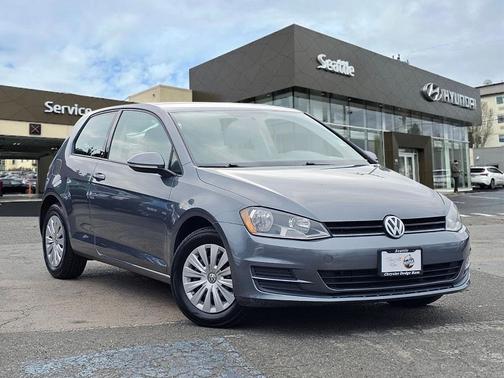 2015 Volkswagen Golf TSI S 2-Door