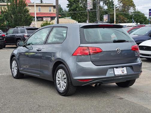 2015 Volkswagen Golf TSI S 2-Door