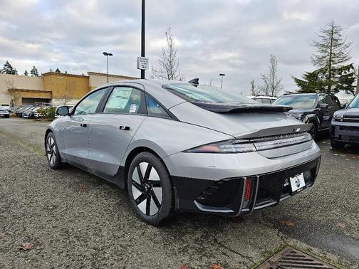 2025 Hyundai IONIQ 6 SE