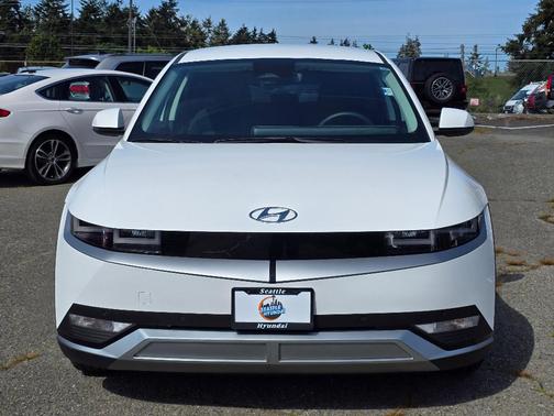 White 2024 Hyundai IONIQ 5 SEL