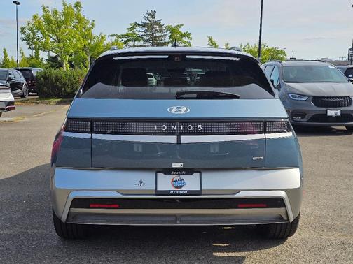2025 Hyundai IONIQ 5 Limited