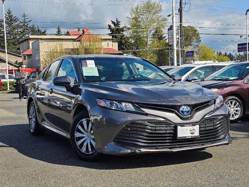 2018 Toyota Camry Hybrid XLE