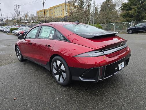 2025 Hyundai IONIQ 6 SE
