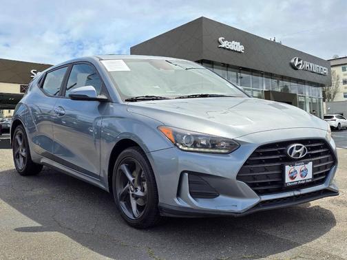 Sonic Silver 2019 Hyundai Veloster 2.0