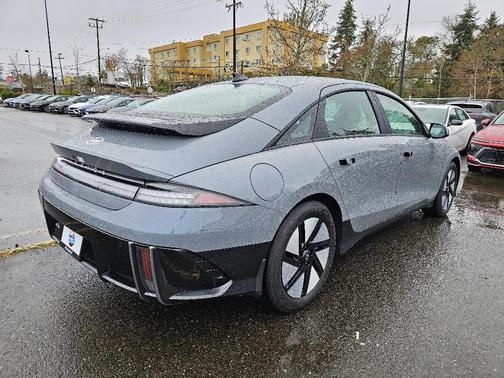 2025 Hyundai IONIQ 6 SE