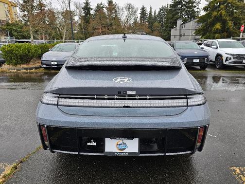 2025 Hyundai IONIQ 6 SE
