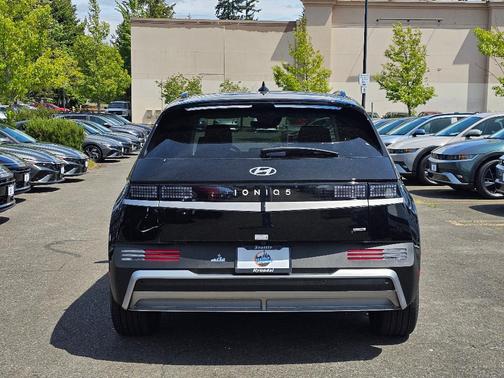 2025 Hyundai IONIQ 5 SEL