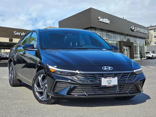 2025 Hyundai ELANTRA HEV SEL Sport