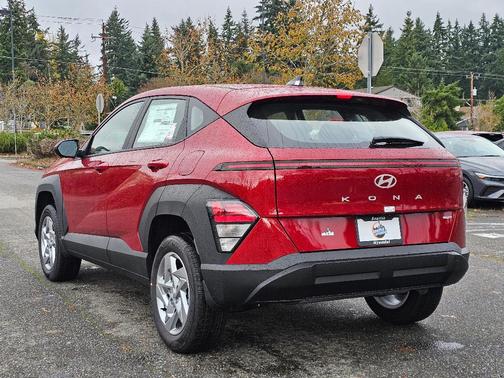 2026 Hyundai KONA SE