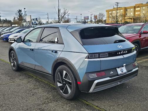 2026 Hyundai IONIQ 5 SE