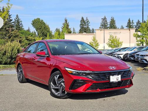 2025 Hyundai ELANTRA Limited
