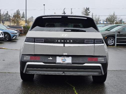 2026 Hyundai IONIQ 5 SEL