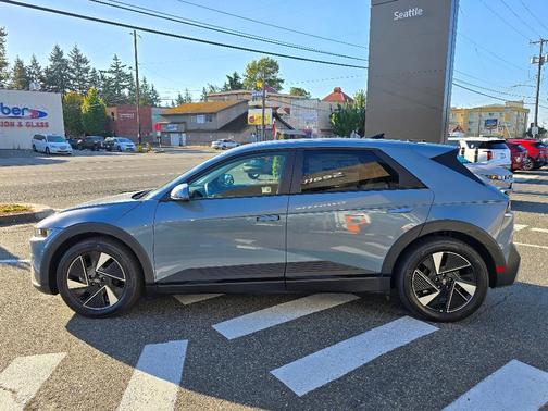 2025 Hyundai IONIQ 5 SE