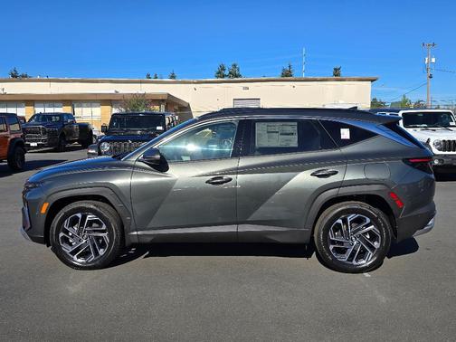 2025 Hyundai TUCSON Hybrid Limited