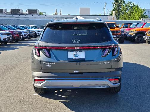 2025 Hyundai TUCSON Hybrid Limited