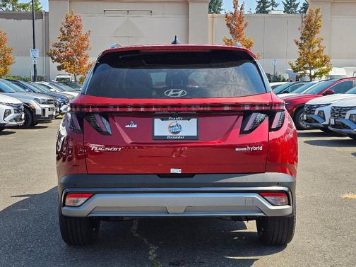 2025 Hyundai TUCSON Hybrid Limited