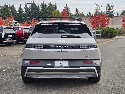 2025 Hyundai IONIQ 5 SEL