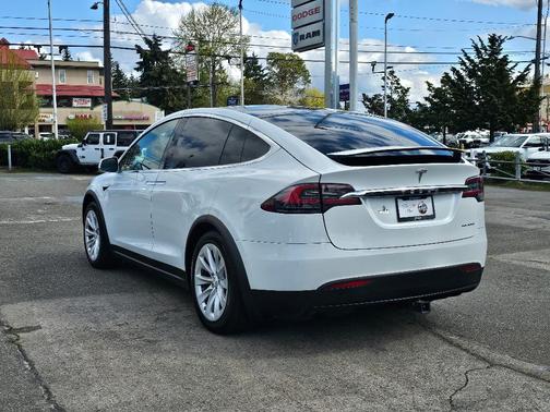 2020 Tesla Model X Long Range