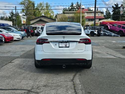 2020 Tesla Model X Long Range