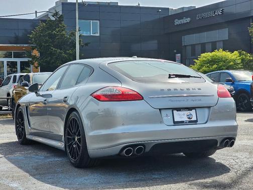 2012 Porsche Panamera Hybrid S
