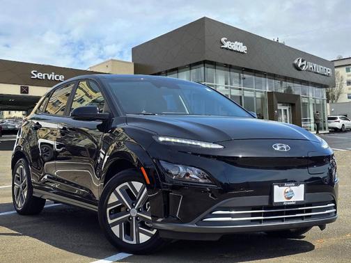 Black 2023 Hyundai KONA EV SE