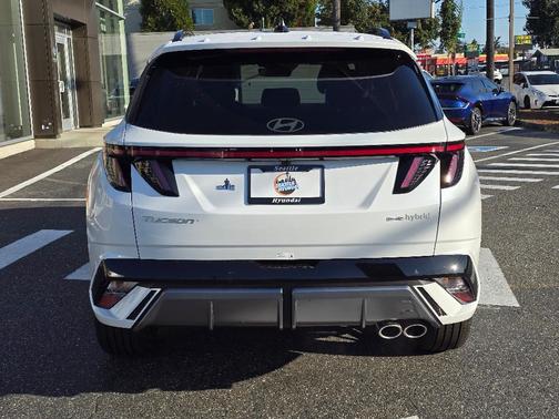 2025 Hyundai TUCSON Hybrid N Line
