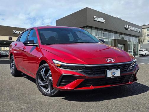 2025 Hyundai ELANTRA HEV SEL Sport
