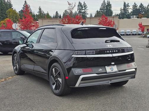2025 Hyundai IONIQ 5 SEL