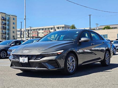 2025 Hyundai ELANTRA HEV Blue
