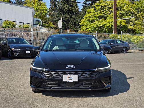 2025 Hyundai ELANTRA HEV Limited