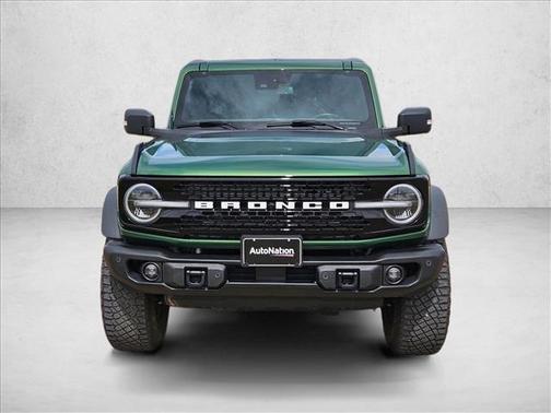 Eruption Green Metallic 2023 Ford Bronco Wildtrak