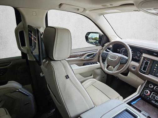 White Frost Tricoat 2024 GMC Yukon Denali