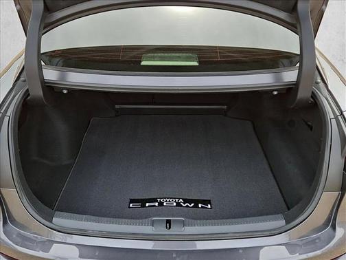 2024 Toyota Crown Platinum