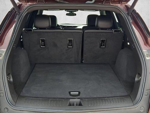 Rosewood Metallic 2022 Cadillac XT5 Luxury