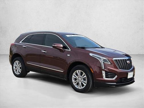 Rosewood Metallic 2022 Cadillac XT5 Luxury