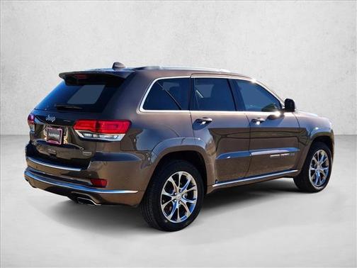 2020 Jeep Grand Cherokee Summit