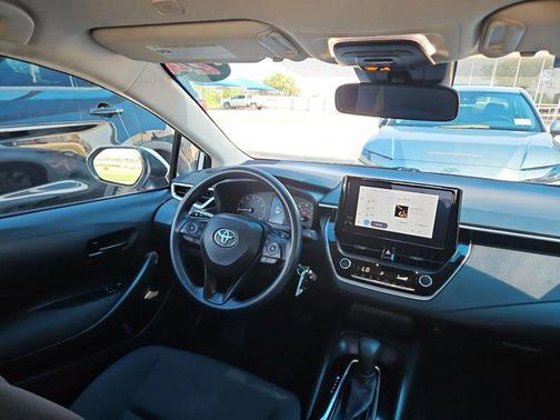 Ice Cap 2024 Toyota Corolla LE