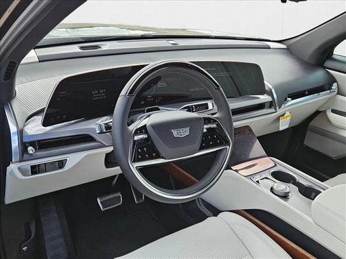 Stellar Black Metallic 2026 Cadillac VISTIQ Sport