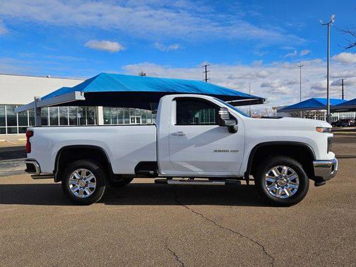 Summit White 2024 Chevrolet Silverado 2500 LT