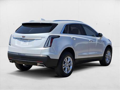 2025 Cadillac XT5 Luxury
