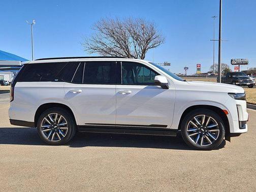 2024 Cadillac Escalade Sport