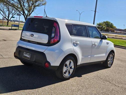 2015 Kia Soul Base