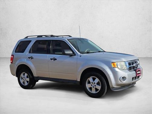 2010 Ford Escape XLS